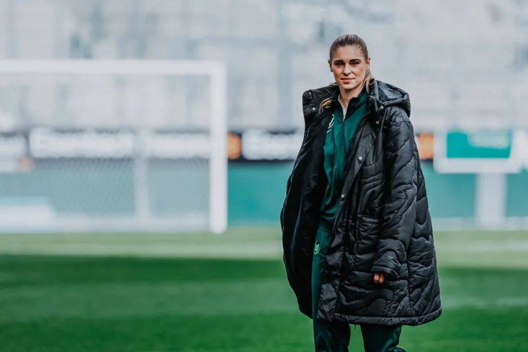 德国女足-惨败澳大利亚小组赛出局的简单介绍