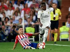 关于尤文图斯今日表现抢眼，维尼修斯整场无解，教练赛后亲自拥抱的信息